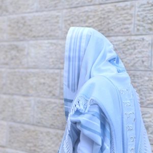 טלית כחול לבן