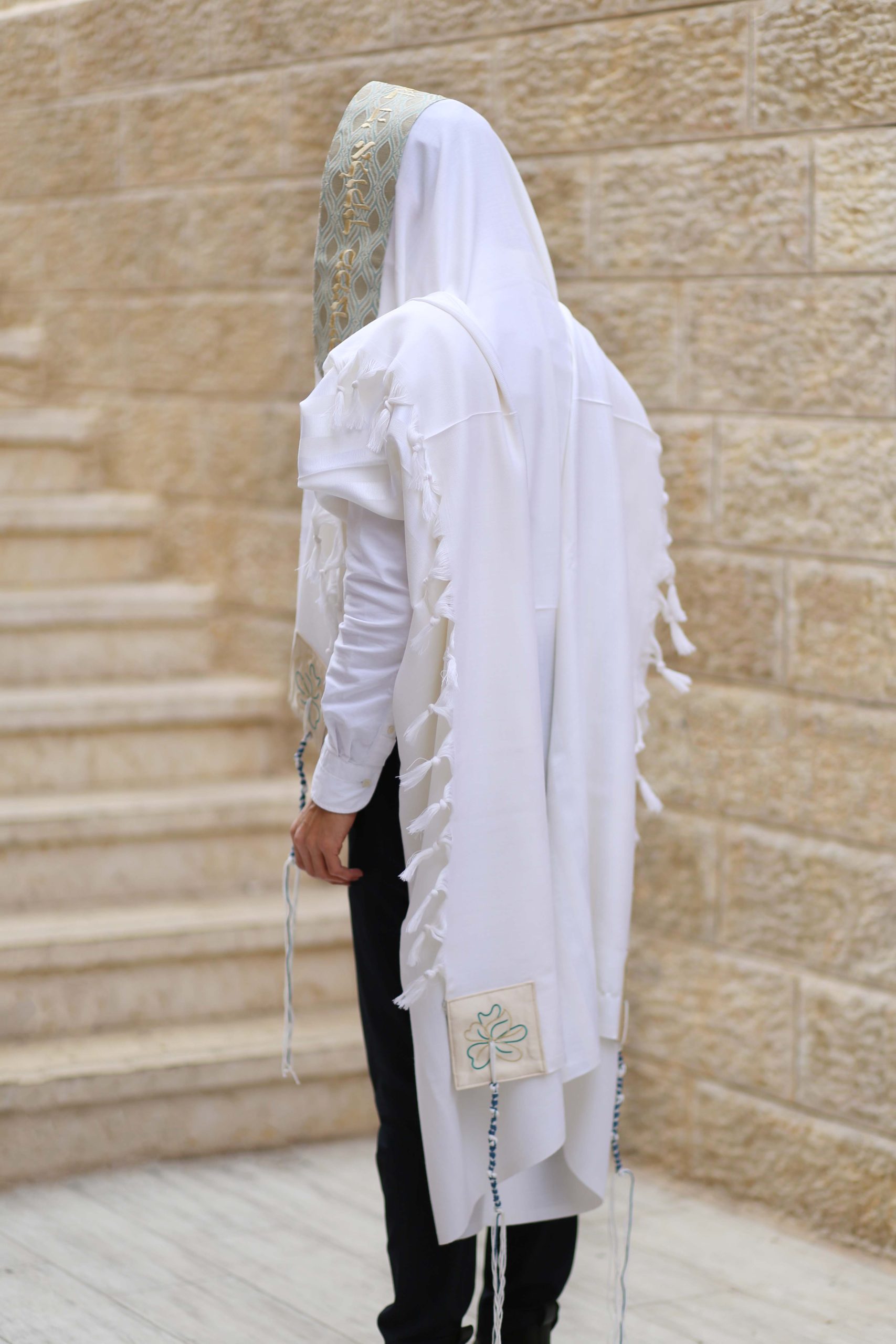 טלית ניצן